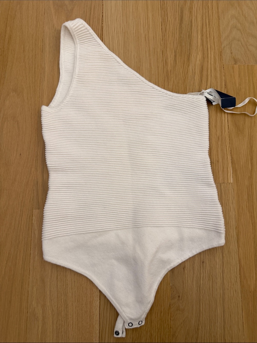 Abercrombie & Fitch White One-Shoulder Ribbed Bodysuit